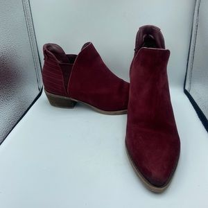 Steve Madden Harber Wine Burgundy Suede Leather Boots 9M PreOwned NoBox